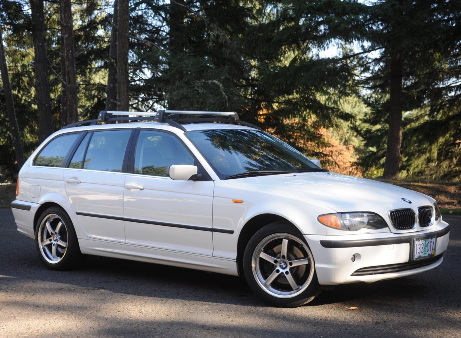 Manual BMW 325xi Sports Wagon 2002 de Usuario