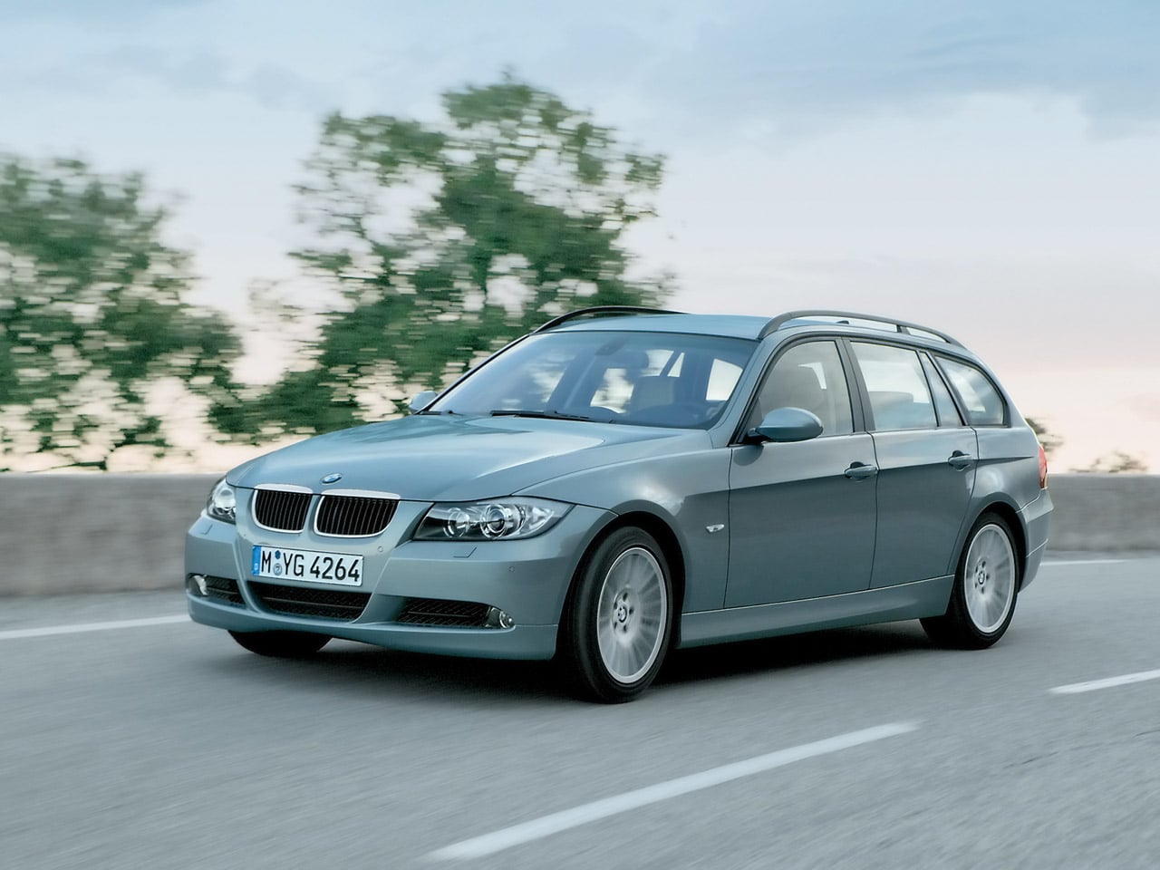 Manual BMW 325xi Sports Wagon 2006 de Usuario