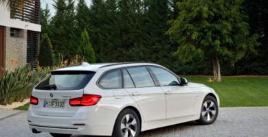 Manual BMW Serie 3 Sports Wagon 2015 de Usuario