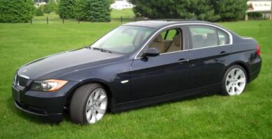 Manual BMW 330i 2006 de Usuario