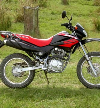 Manual Moto HONDA XL 2011 de Usuario PDF GRATIS