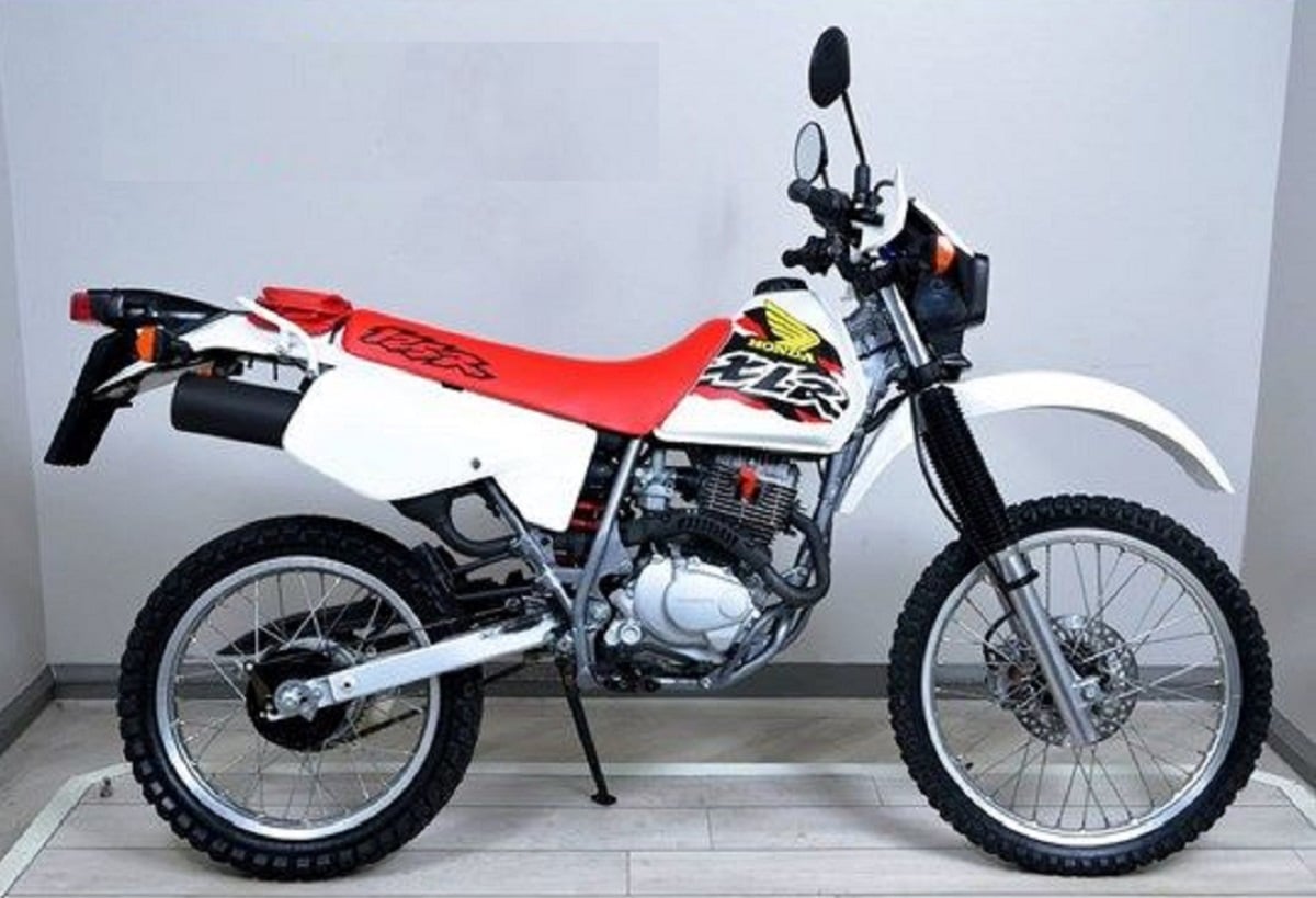 Manual Moto HONDA XLR 1998 de Usuario PDF GRATIS