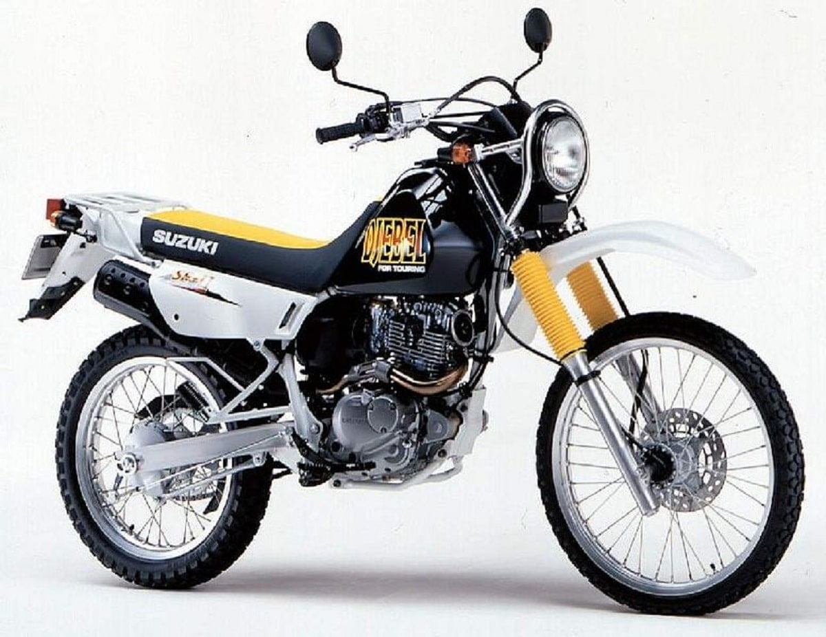 Manual Moto SUZUKI DR 200 1996 de Usuario PDF GRATIS