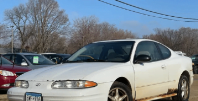 Manual OLDSMOBILE ALERO 2001 de Usuario