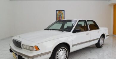 Manual BUICK CENTURY 1995 de Usuario