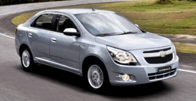 Manual de Usuario CHEVROLET COBALT 2013 Gratis PDF en Español