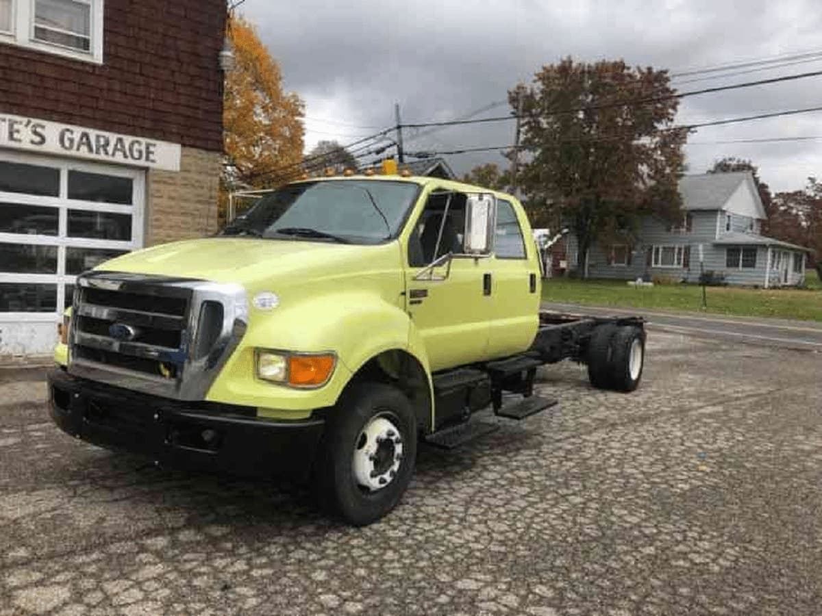 Manual de Reparación FORD F-650 2010 PDF Gratis