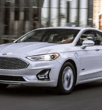 Manual de Usuario FORD FUSION 2019 en PDF Gratis