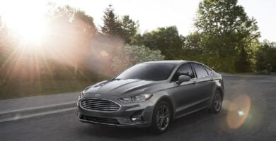 Manual de Usuario FORD FUSION 2020 en PDF Gratis