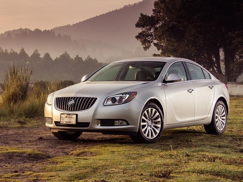 Manual BUICK REGAL 2013 de Usuario