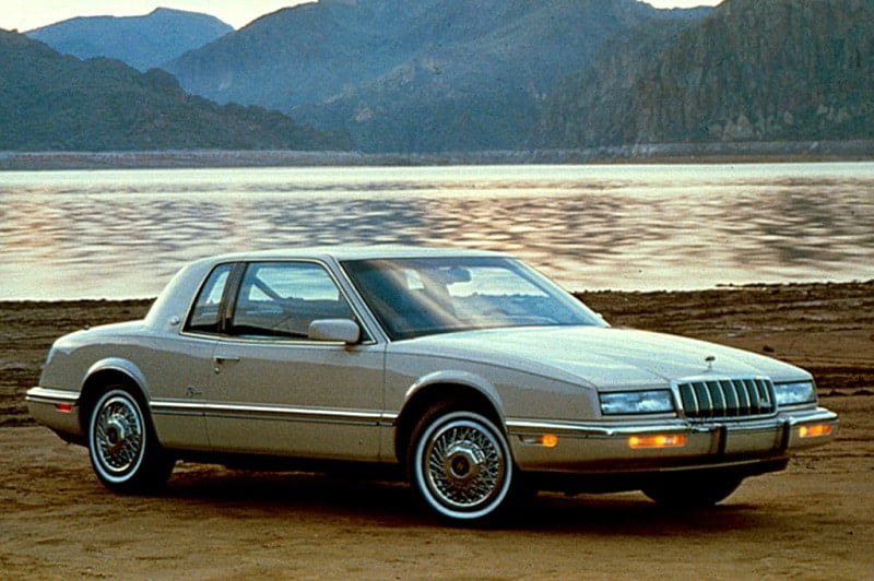 Manual BUICK RIVIERA 1993 de Usuario