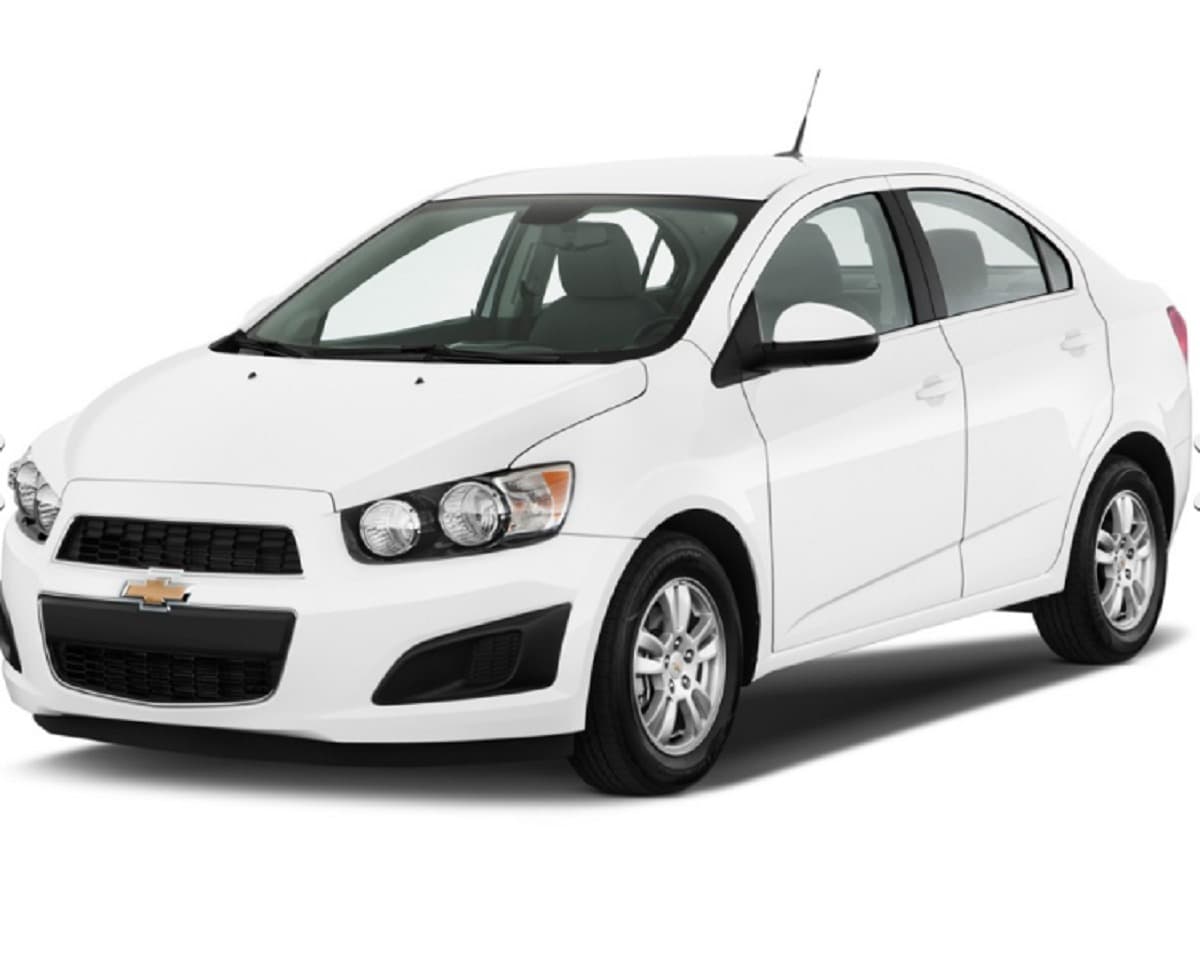 Manual de Usuario CHEVROLET SONIC 2013 Gratis PDF en Español