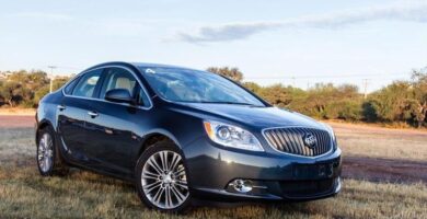 Manual BUICK VERANO 2013 de Usuario