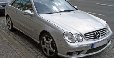 Manual MERCEDES BENZ CLASE CLK 2001 de Usuario GRATIS