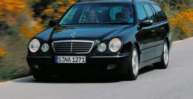 Manual MERCEDES BENZ CLASE E WAGON 2001 de Usuario GRATIS