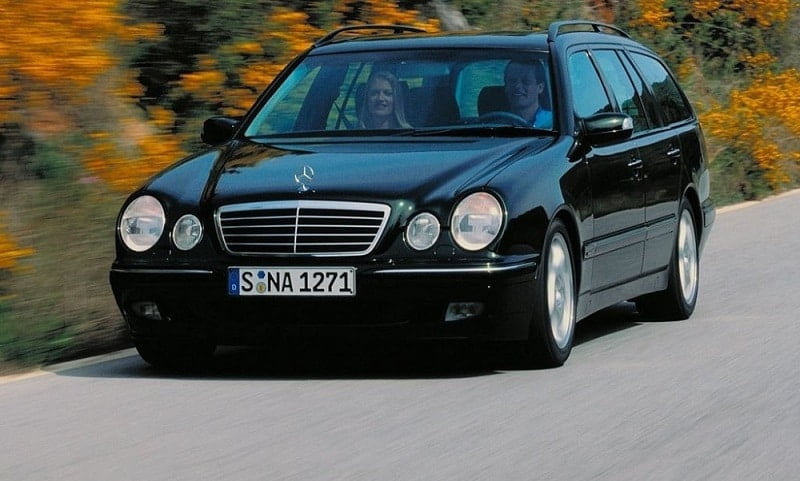 Manual MERCEDES BENZ CLASE E WAGON 2001 de Usuario GRATIS