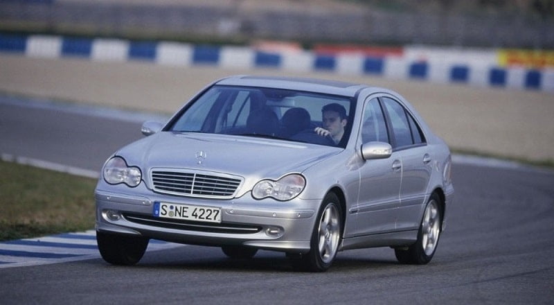 Manual MERCEDES BENZ CLASE C 2003 de Usuario GRATIS