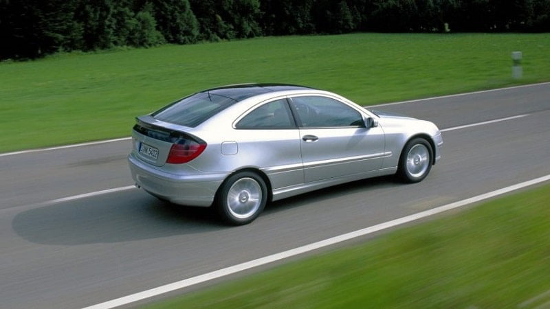 Manual MERCEDES BENZ CLASE C COUPE 2004 de Usuario GRATIS