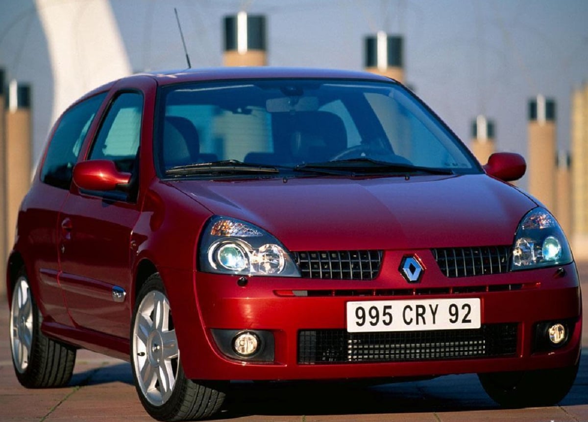 Manual RENAULT CLIO 2005 de Reparación y Servicio