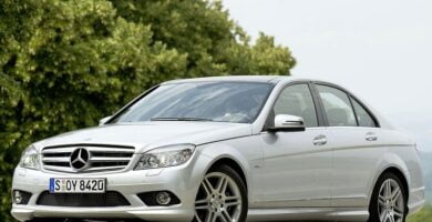 Manual MERCEDES BENZ CLASE C 4MATIC 2009 de Usuario GRATIS