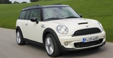 Manual MINI COOPER CLUBMAN 2011 de Usuario PDF GRATIS