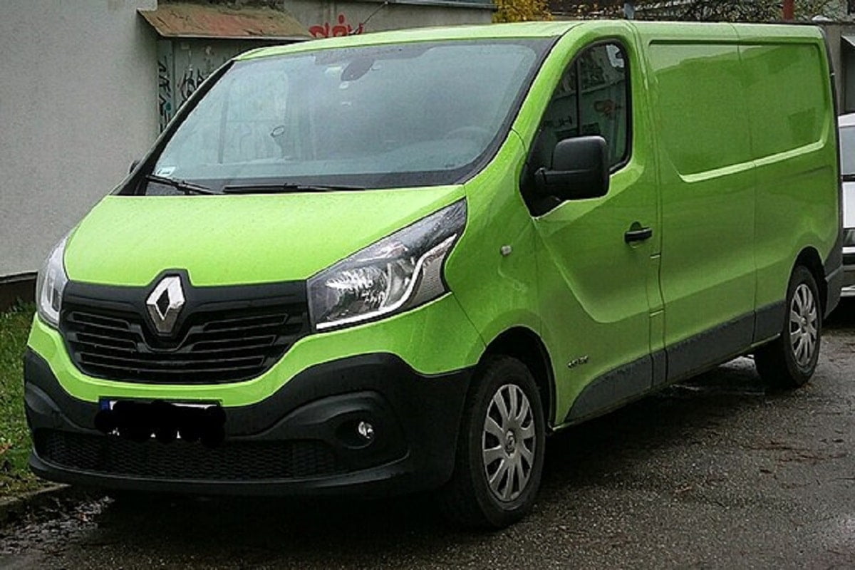 Manual RENAULT TRAFIC 2017 de Reparación y Servicio