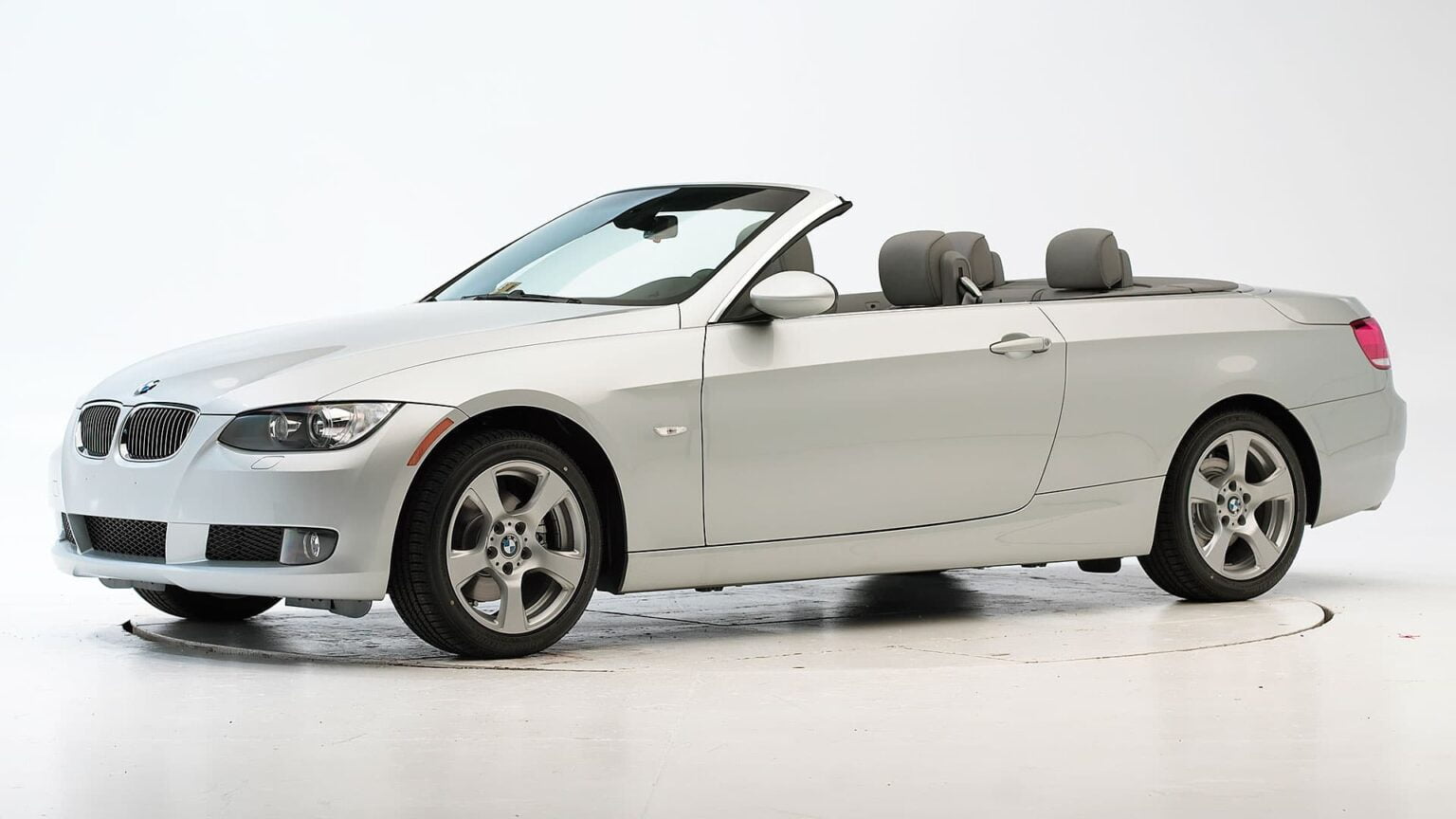 Catalogo de Partes BMW 328i Convertible 2010 AutoPartes y Refacciones