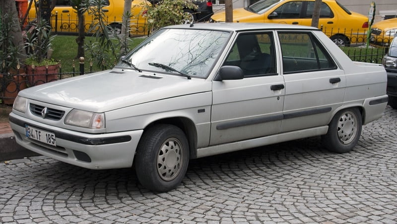 Manual RENAULT 9 2013 de Reparación y Servicio