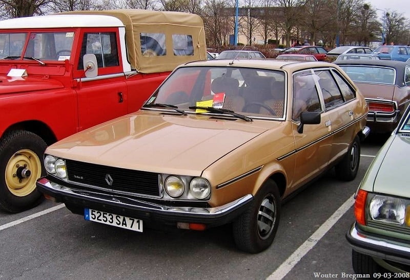 Manual RENAULT 30 1982 de Reparación y Servicio