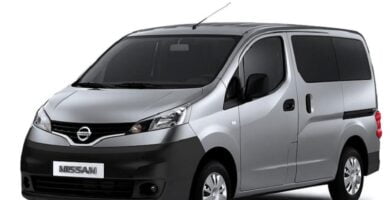 Manual de Usuario NISSAN NV200 2014 en PDF Gratis