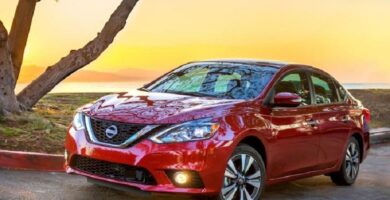 Manual de Usuario NISSAN Sentra 2017 en PDF Gratis