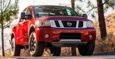 Manual de Usuario NISSAN Titan 2014 en PDF Gratis