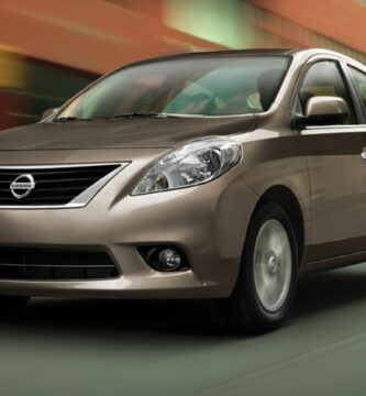 Manual de Usuario NISSAN Versa 2013 en PDF Gratis