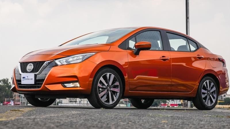 Manual de Usuario NISSAN Versa 2020 en PDF Gratis