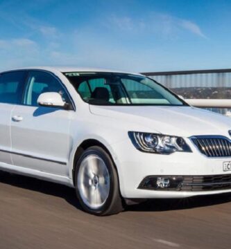 Manual SKODA SUPERB 2014 de Reparación y Servicio