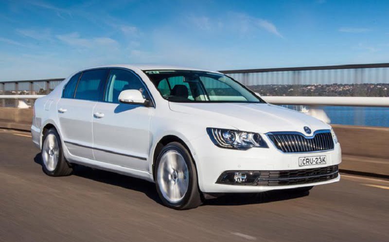 Manual SKODA SUPERB 2014 de Reparación y Servicio