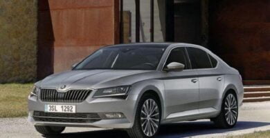 Manual SKODA SUPERB 2017 de Reparación y Servicio