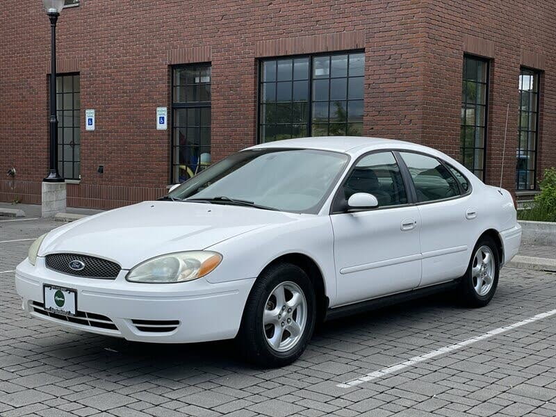 Catalogo de Partes FORD TAURUS 2004 AutoPartes y Refacciones