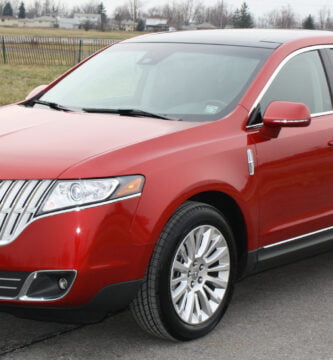 Manual LINCOLN MKT 2011 de Usuario en PDF Gratis