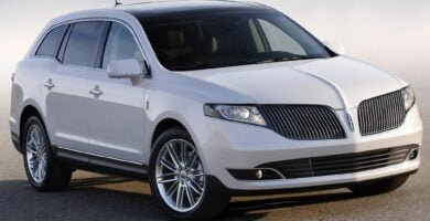 Manual LINCOLN MKT 2012 de Usuario en PDF Gratis