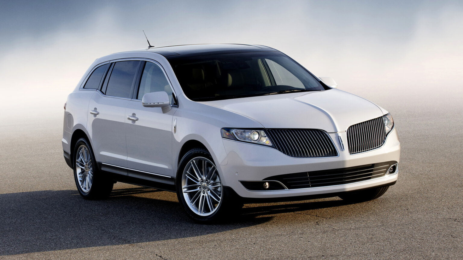 Manual LINCOLN MKT 2013 de Usuario en PDF Gratis