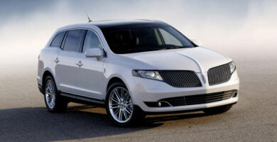 Manual LINCOLN MKT 2013 de Usuario en PDF Gratis