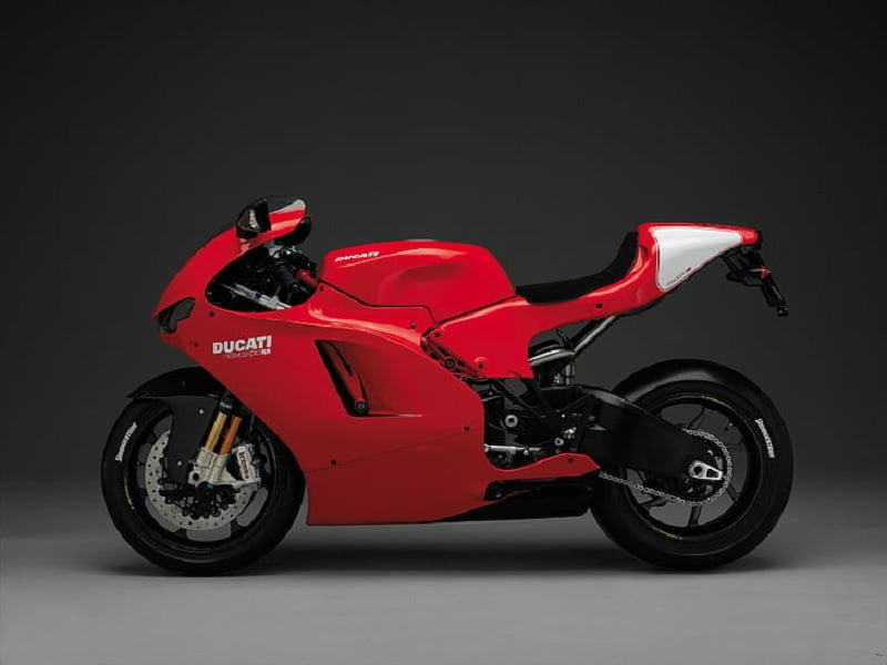 Manual Moto DUCATI-DESMOSEDICI-RR-2010 de Usuario PDF GRATIS