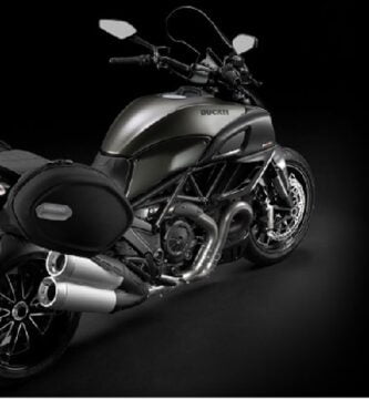 Manual Moto DUCATI DIAVEL STRADA 2013 de Usuario PDF GRATIS