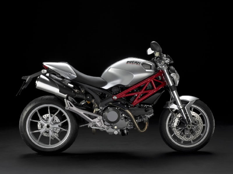 Manual Moto DUCATI MONSTER 1100 2010 de Usuario PDF GRATIS