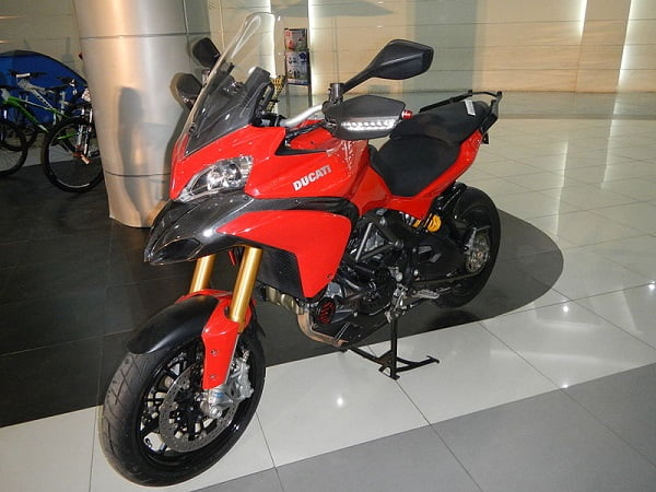 Manual de Moto Ducati Multistrada 620D 2006 DESCARGAR GRATIS