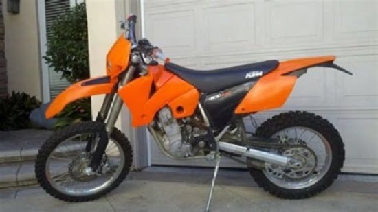 Manual Moto KTM 400 2004 Reparación y Servicio