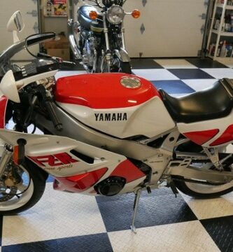 Manual Moto Yamaha FZR 400 SWC 1989 DESCARGAR GRATIS