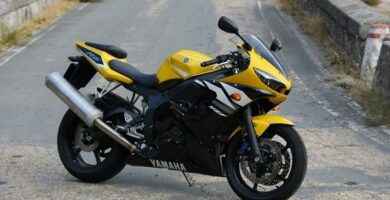 Manual Moto Yamaha YZF R6 2004 Reparación y Servicio