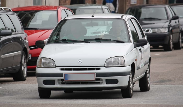 Diagramas Eléctricos Renault Clio ll 1995 – Bandas de Tiempo y Distribución